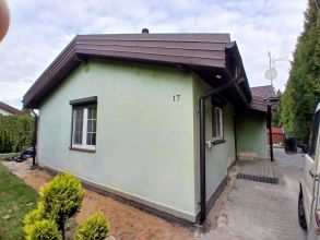 Elewacje,Tynki strukturalne silikonowe ręcznie nakładane