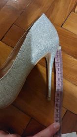 Buty rozmiar 37 srebrne