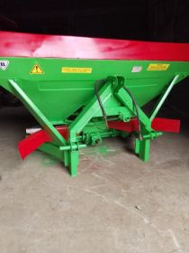 Sprzedam rozsiewacz nawozów RNZ-2 unia brzeg