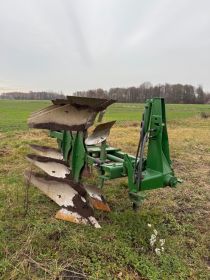 Sprzedam plug trzy skibowy obrotowy