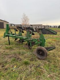 Sprzedam plug trzy skibowy obrotowy