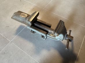 Imadło LES 130 mm DDR Imadło warsztatowe