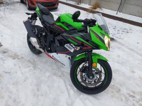 Kawasaki NINJA 125 2023 rok