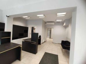 Wynajem pomieszczenia biurowego centrum Turku