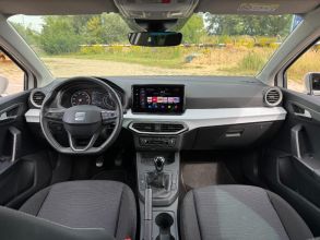 Seat Ibiza BENZYNA Klimatronik Tempomat Nawigacja AppleCar