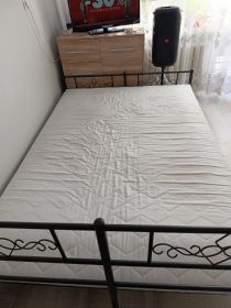 Oddam za darmo materac 140x200 cm