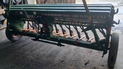Siewnik amazone D8-30 Special