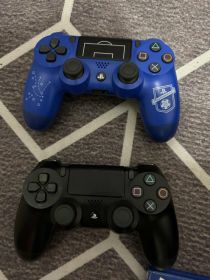 Sprzedam konsole PLAYSTATION 4 PRO