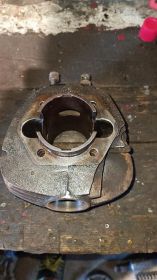 Sprzedam części widoczne na zdjęciu