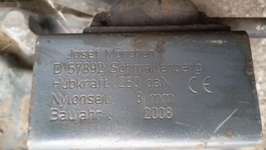 Uchwyt koła zapasowego ciężarówka DAF