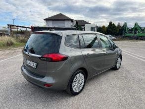Opel Zafira 1.4 BENZYNA Klimatronik Nawigacja Kamera Ledy
