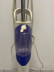 Elektryczny mop parowy