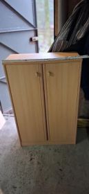 szafka na garderobę