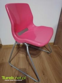 Krzesła różowe 3szt