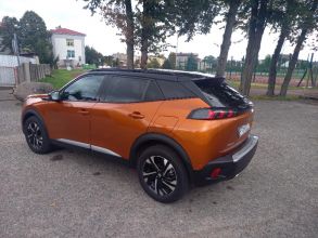 Peugeot 2008 II GT 1.2 130 KM