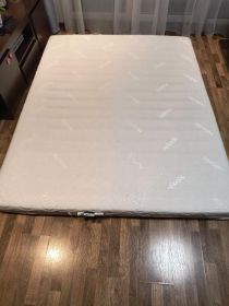 Oddam za darmo materac 160x200