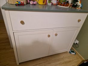 Sprzedam meble, lozko i komode