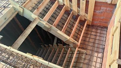 Szalowanie, zbrojenie, zalewanie stropów