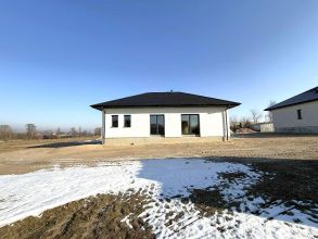 Cisew - dom na sprzedaż