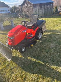 Sprzedam kosiarkę traktorek