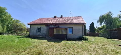 Sprzedam zabudowania, grunty i las