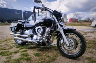 Yamaha xvs 1100 drag star