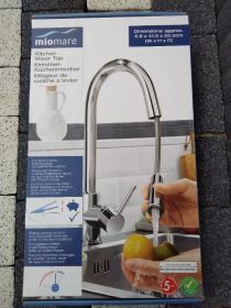 Kran kuchenny z wyciąganą wylewką. Nowy