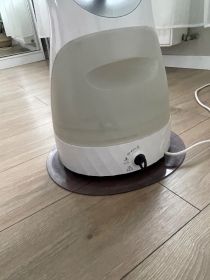 Parownica do ubrań Philips ComfortTouch GC557/30 2000W...