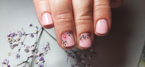 Mobilna stylistka paznokci