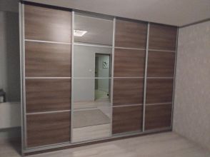 Sprzedam szafę komandor