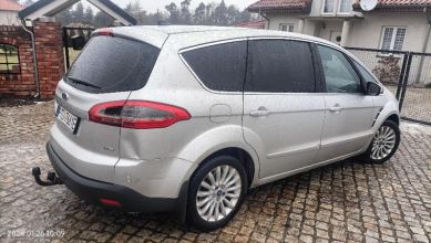 Ford s max