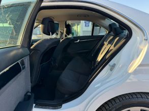 Mercedes C 2.2 DIESEL Salon Polska Automat Nawigacja Ledy