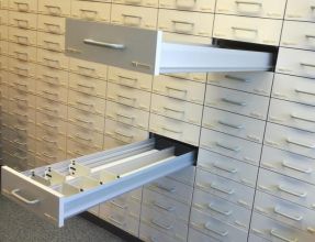Meble apteczne szuflady głebokiego składowania