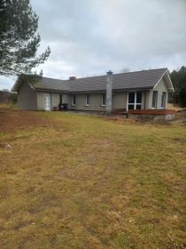 Sprzedam działkę zabudowaną