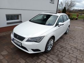 Bogate wyposażenie + Panorama dach + pierwszy właściciel