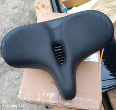 Siodelko spręzynowe do rowera