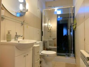 na sprzedaż dom i lokal na prowadzenie działalności -...