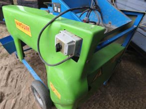 sprzedam sortownik do ziemniaków i Bolko kombajn