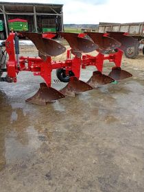 Sprzedam pług obrotowy