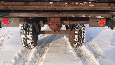 Rozrzutnik Jednoosiowy 3,5t