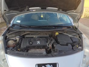 Sprzedam Peugeot 207