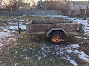 Przyczepka samochodowa