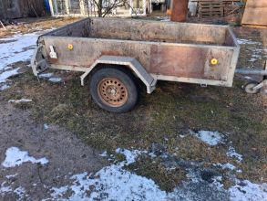 Przyczepka samochodowa