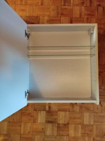 Szafka łazienkowa wisząca z lustrem