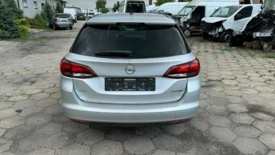 OPEL Astra K 1,0i 105 KM 2018r benzyna, manual.