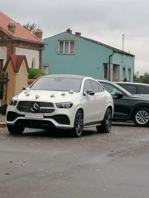 Podwiozę do ślubu pięknym autem Mercedes GLE