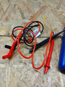 Miernik cęgowy prądu przemiennego LAP 400A (