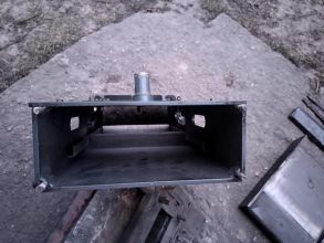 Sprzedam podajnik tłokowy firmy Defro