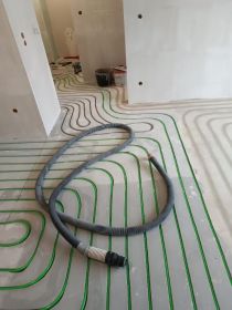 Frezowanie pod ogrzewanie podłogowe