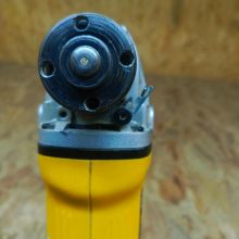 Szlifierka kątowa DeWalt